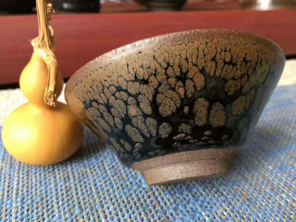 工藝美術(shù)老師楊敏“蛇鱗紋”：口9.5高4.3