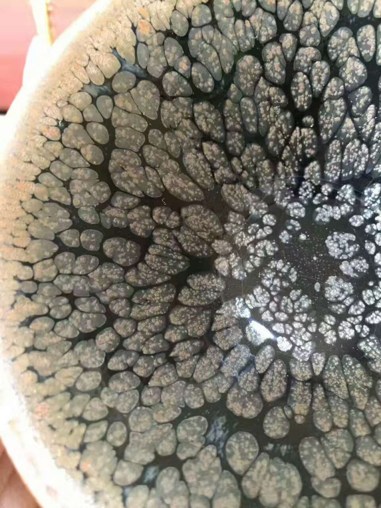 工藝美術(shù)老師楊敏“蛇鱗紋”：口9.5高4.3