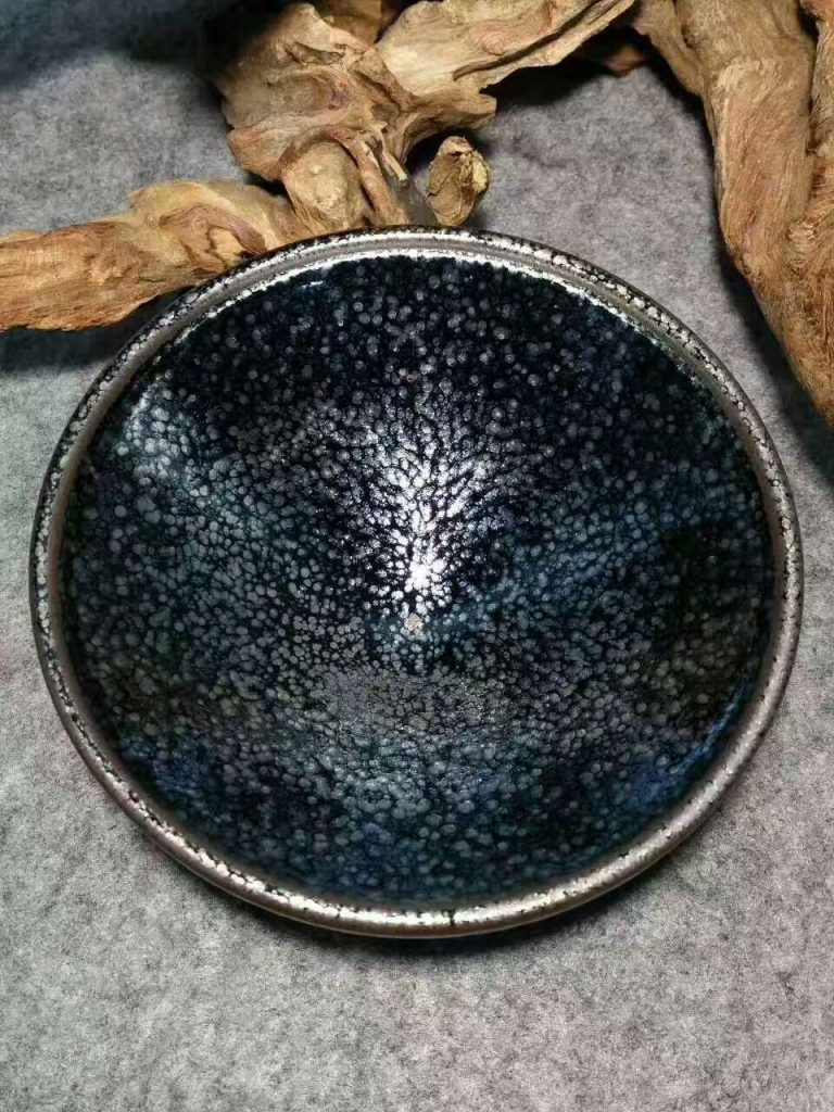 繆興洲油滴盞：口10.8高4.5