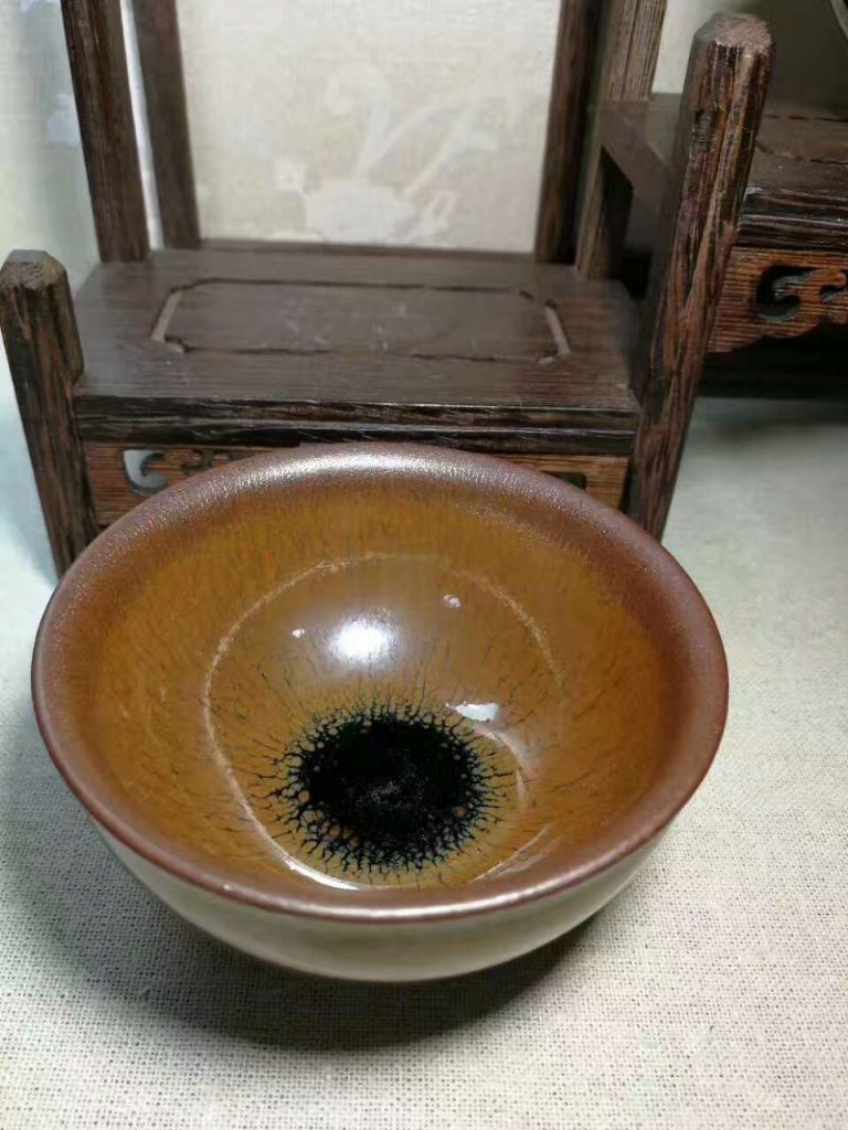 李遠(yuǎn)興柴燒西瓜紅：口8.8高4.8，經(jīng)典“淚釉”