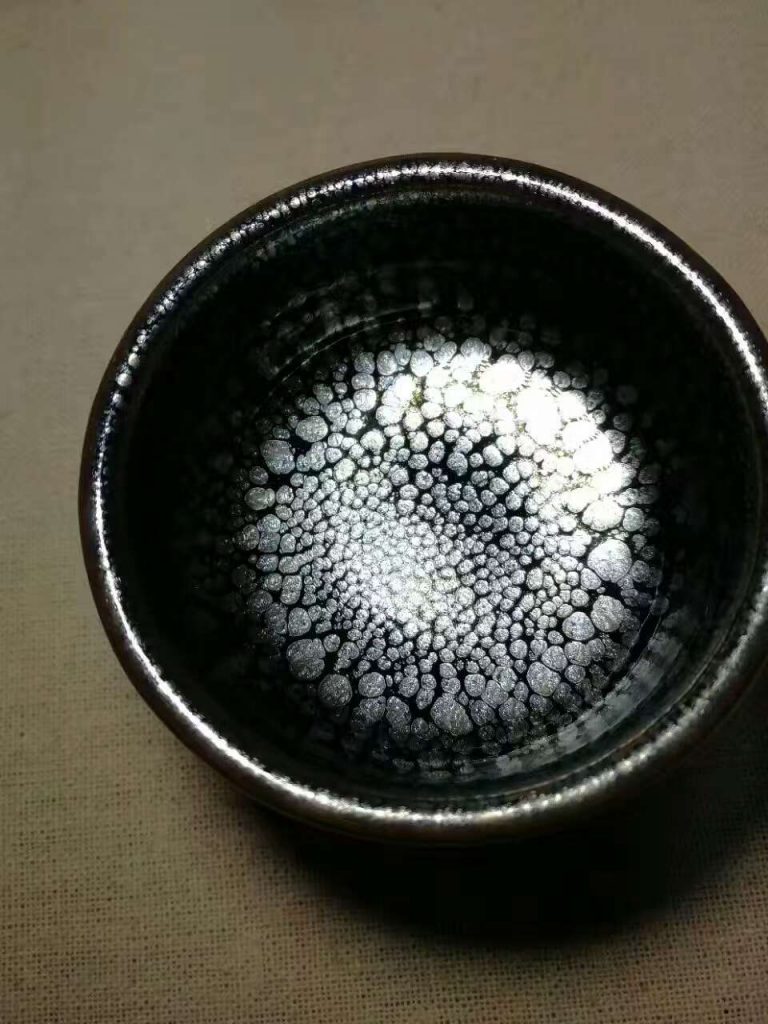 繆興洲小平口油滴：口6.5高4