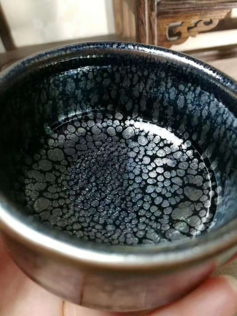 繆興洲小平口油滴：口6.5高4