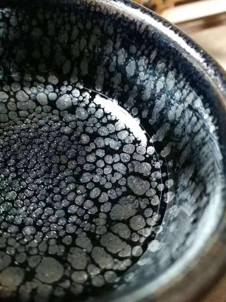 繆興洲小平口油滴：口6.5高4