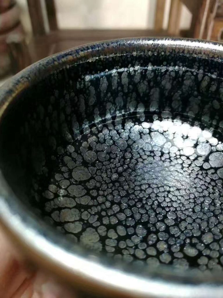 繆興洲小平口油滴：口6.5高4