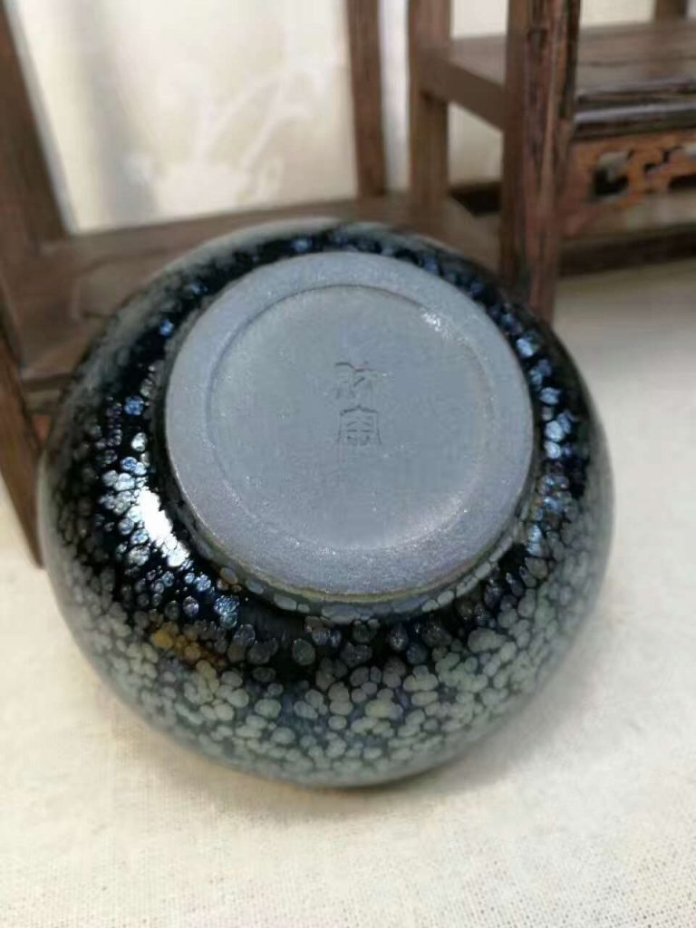 劉學(xué)財(cái)“滿天星”：口9高5，夜空中最亮的星。