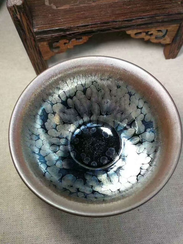 徐峰束口油滴：口8.3高5.3