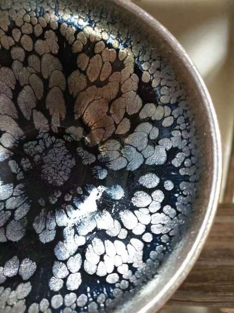 李盞柜斂口油滴盞：口8高4.2