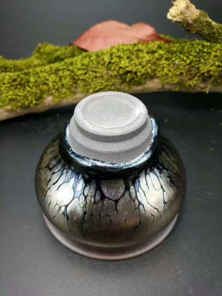 吳德興玉蘭杯：口7.6高5.7，油滴大而飽滿。