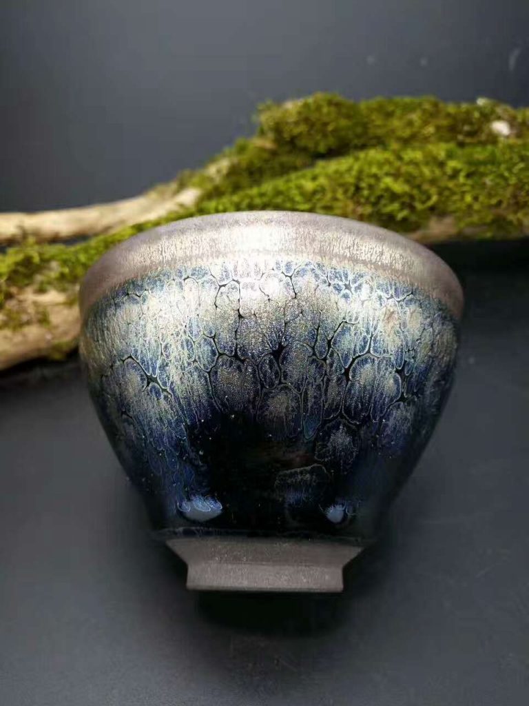 吳德興束口油滴盞：口8.6高6