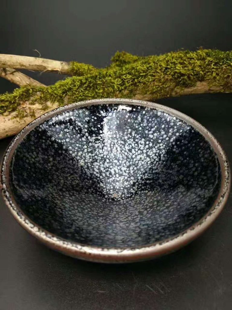 繆興洲斂口油滴盞：口10.8高4.5