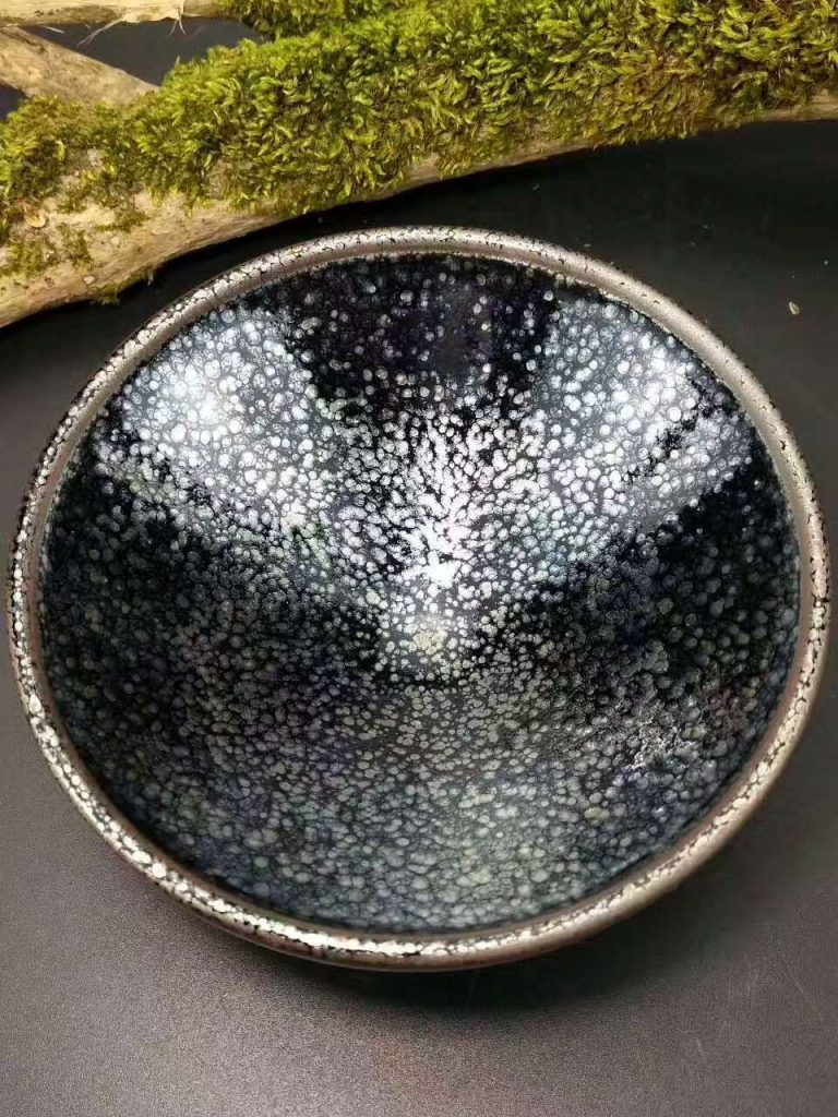 繆興洲斂口油滴盞：口10.8高4.5