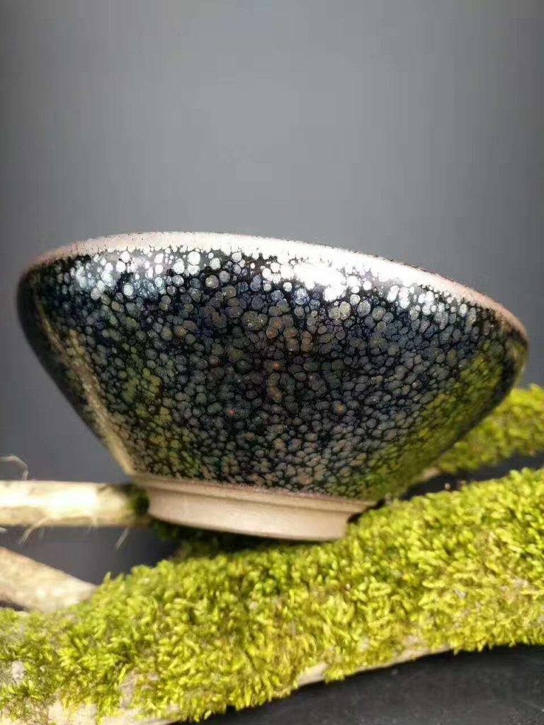 繆興洲斂口油滴盞：口10.8高4.5