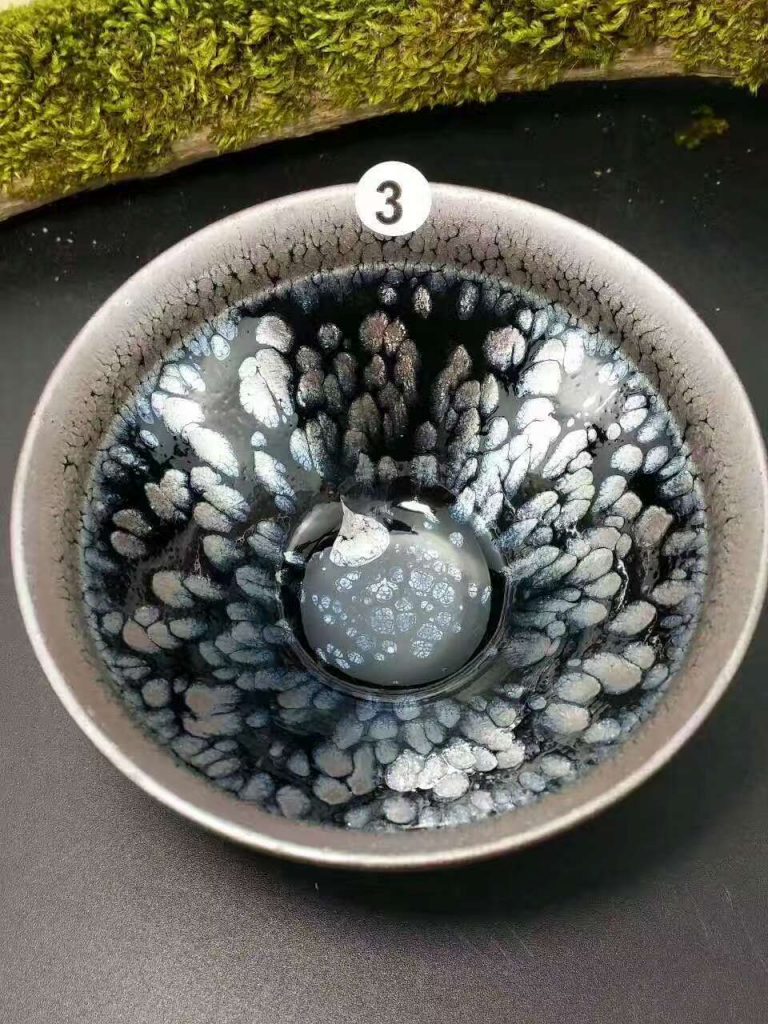 李昌海鷓鴣斑茶盞：口9高4.7