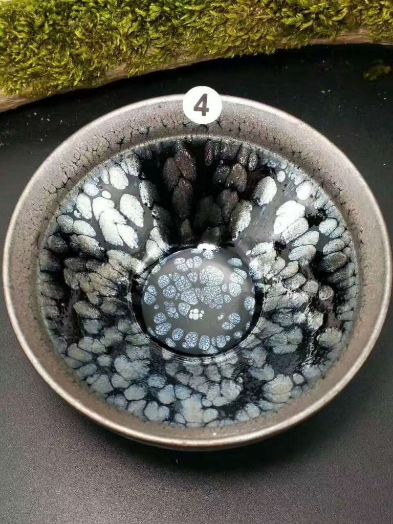 李昌海鷓鴣斑茶盞：口9高4.7