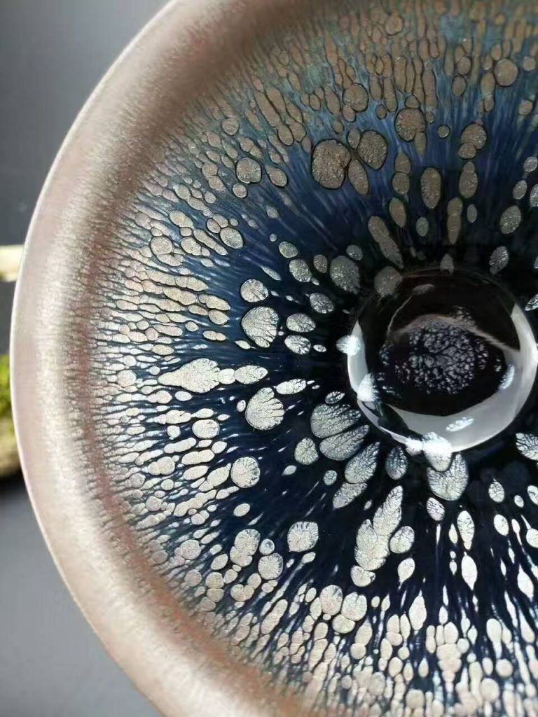 闕梅嬌全手工束口油滴盞：口9.2高5.4