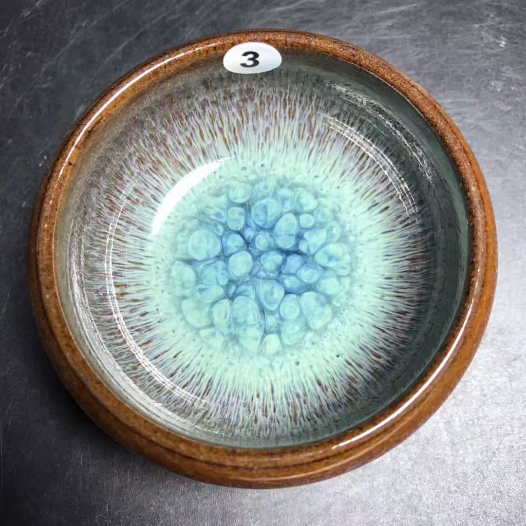 吳周君師傅，綠豪冰裂紋特色盞，口徑7肚大8高4.1