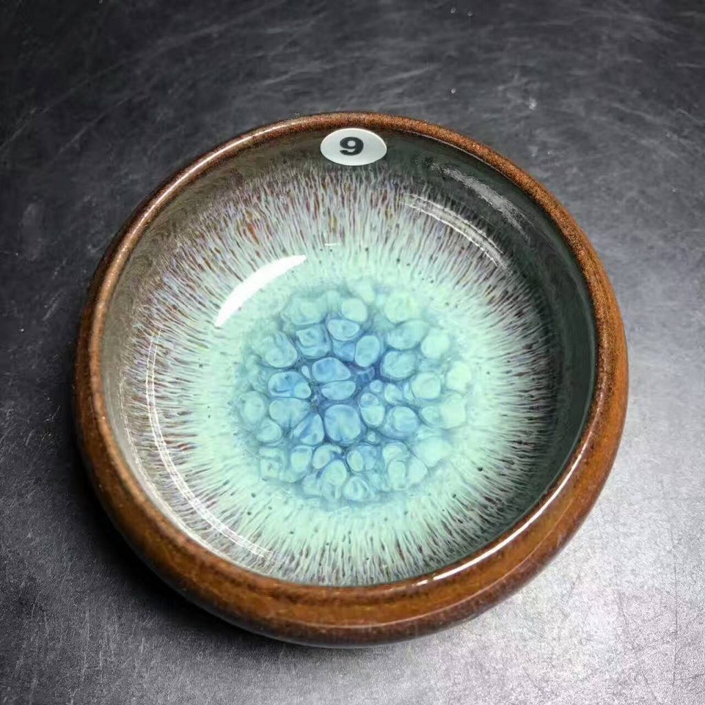 吳周君師傅，綠豪冰裂紋特色盞，口徑7肚大8高4.1