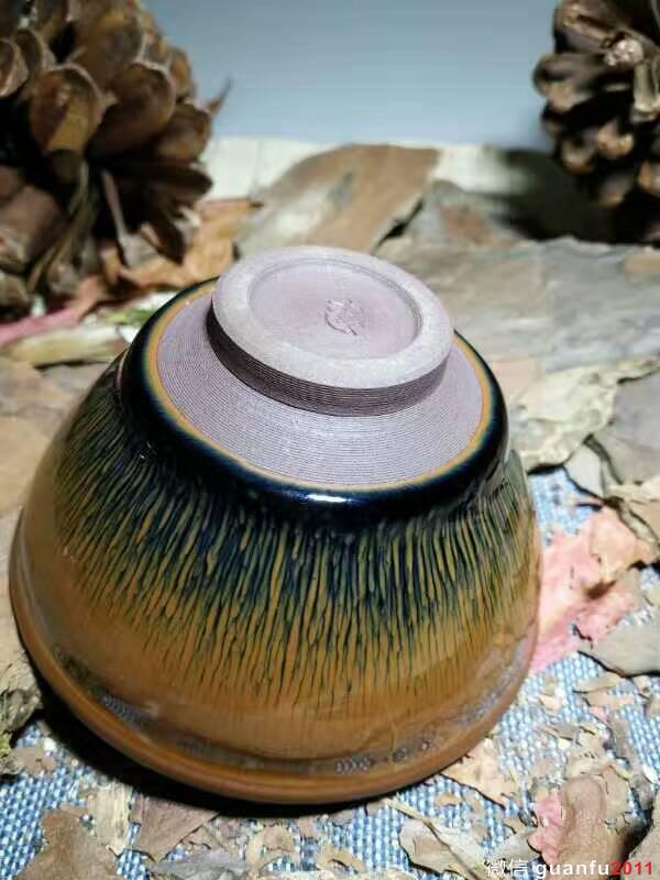 葉禮忠金絲兔毫：口9高5.5，立體感強。