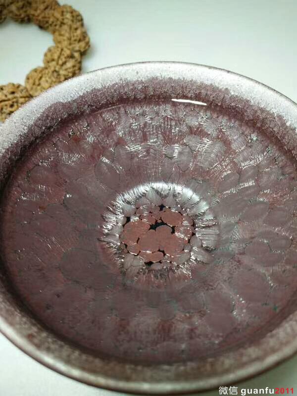 李昌海 彩斑：口8.9高4.7