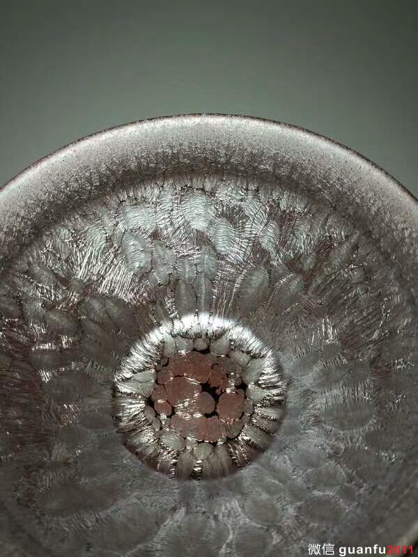 李昌海 彩斑：口8.9高4.7