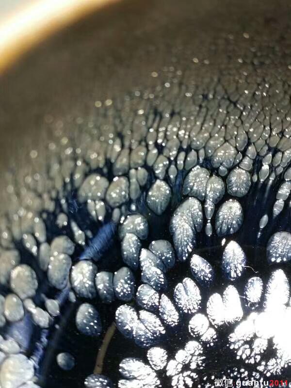 闕梅嬌“般若”：口7高6，純手制。