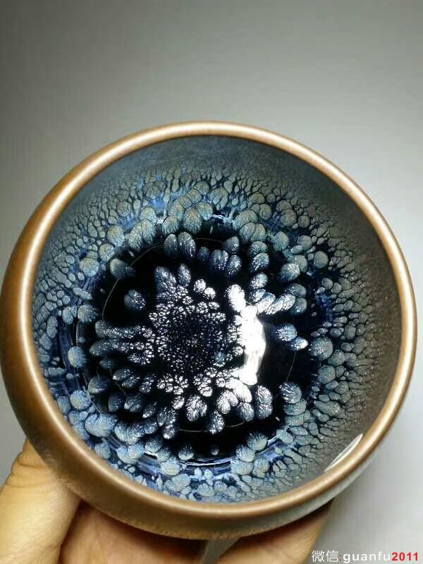 闕梅嬌“般若”：口7高6，純手制。