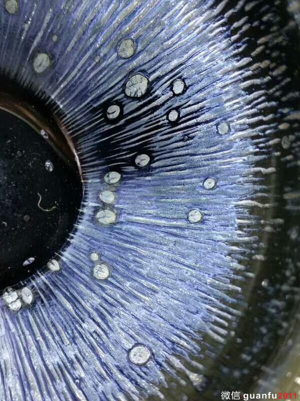 陳慧敏“羽鱗”：口8.5高5.5，清透藍(lán)。