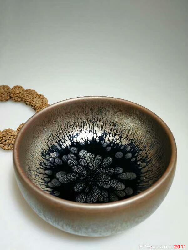 闕梅嬌全手工精品禪定油滴盞：9*5，匠心之作