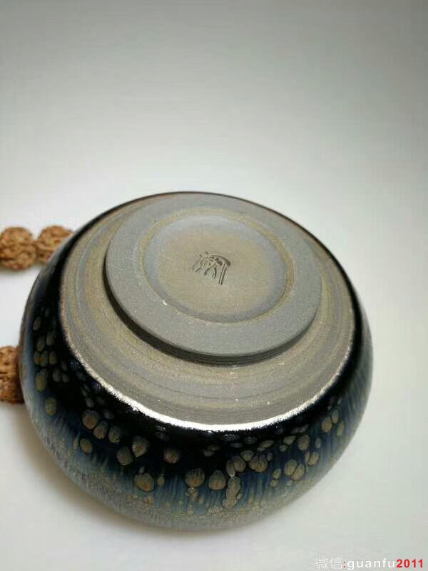 闕梅嬌全手工精品禪定油滴盞：9*5，匠心之作