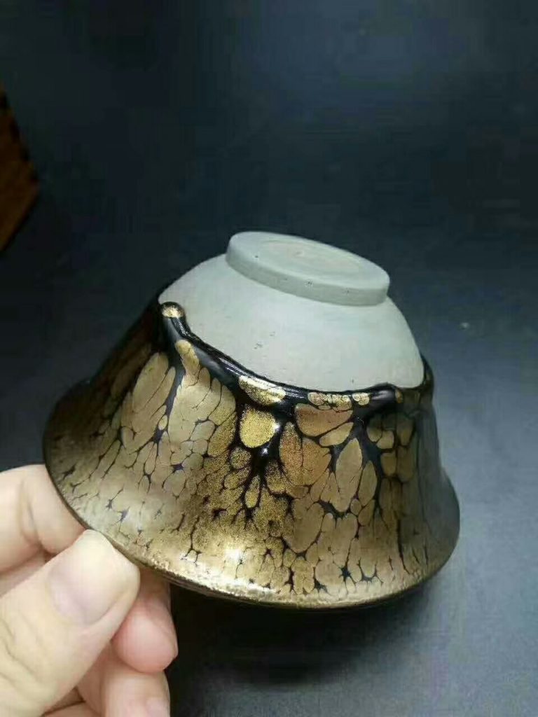 黃美金 撇口金油滴：9.8*4.8