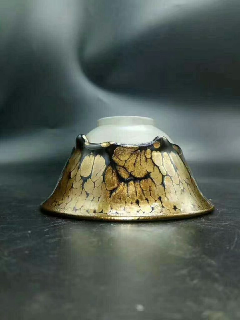 黃美金 撇口金油滴：9.8*4.8