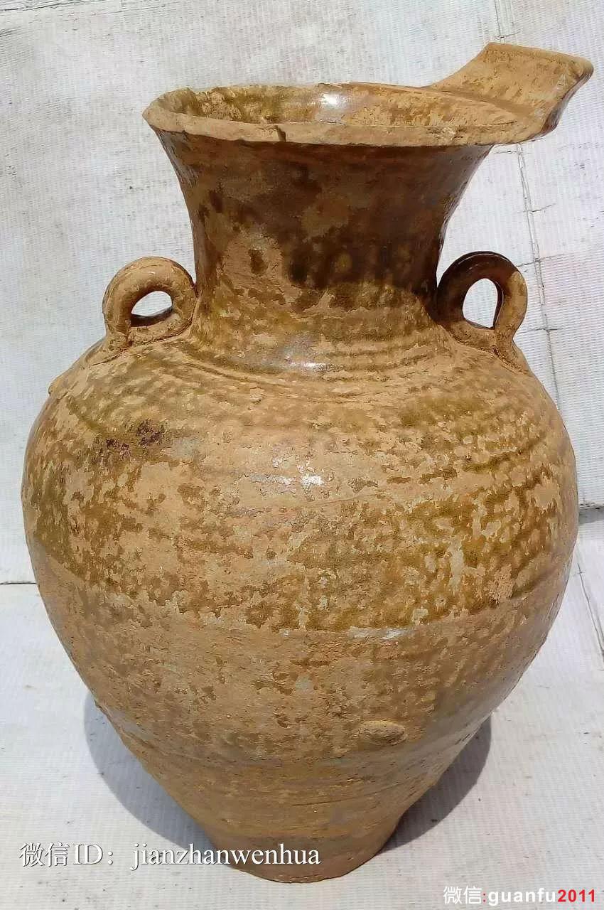 既然建盞是貢品，那建窯是不是官窯？