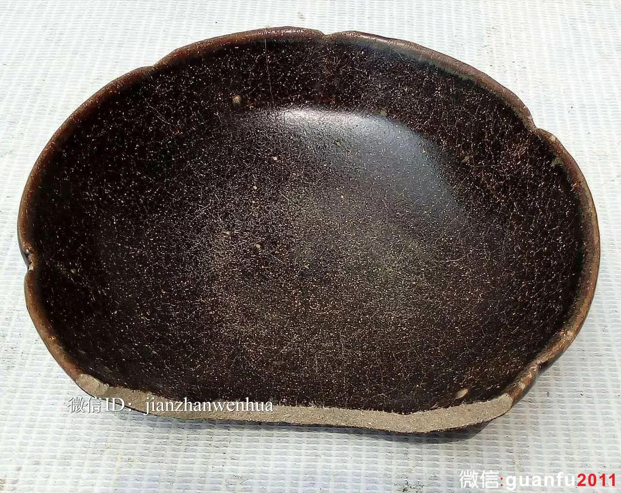 既然建盞是貢品，那建窯是不是官窯？