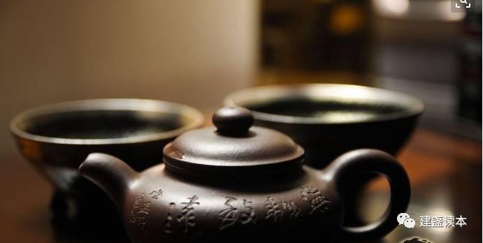 明朝洪武24年，建盞把茶文化重任傳給了紫砂，逐漸被世人淡忘