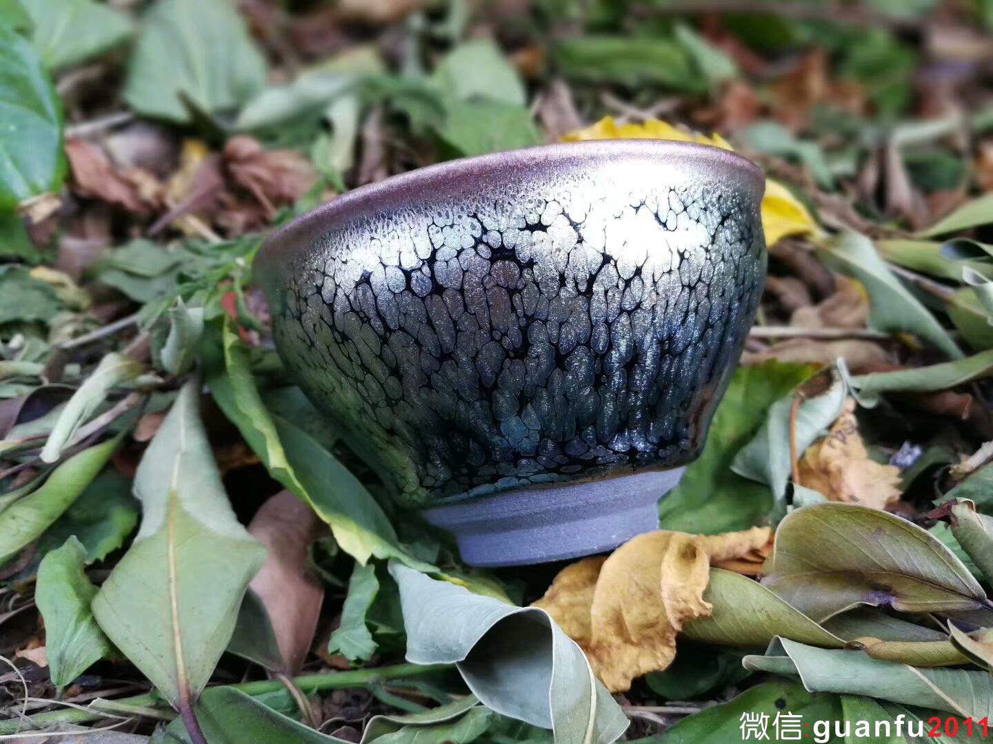 范奇明“藍(lán)油滴”：口徑8.8*5.3 油滴飽滿