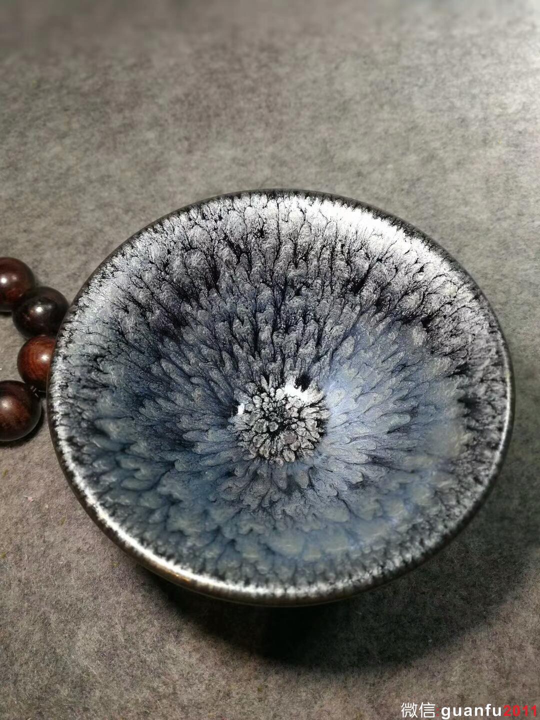 連宏達(dá)“菊花盞”：口徑10*4.8 層次分明立體感強(qiáng)