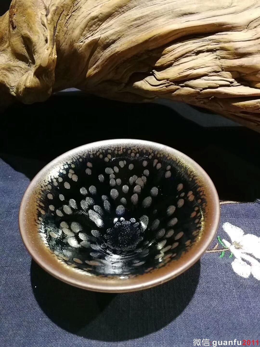 李盞柜斗笠盞“牡丹花”：口徑9.5*4.8