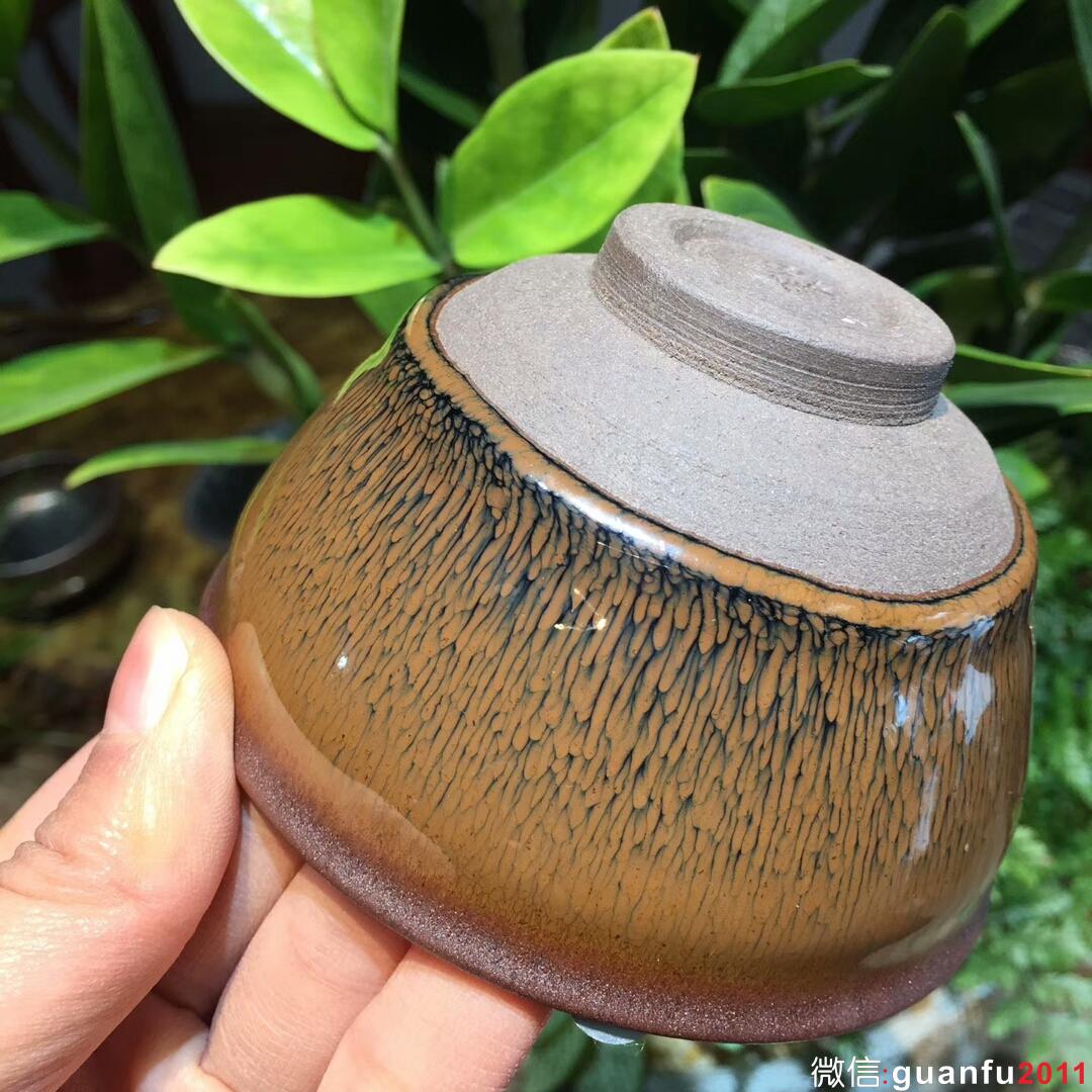 葉禮旺老師手作 金兔毫束口盞：口徑9.5 釉面瑩潤帶?；? alt=