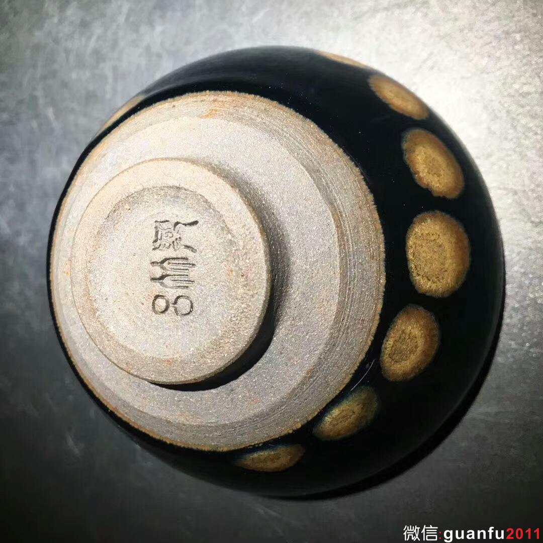 呂竹興師傅 特色盞黃金甲系列：口徑8.8*5