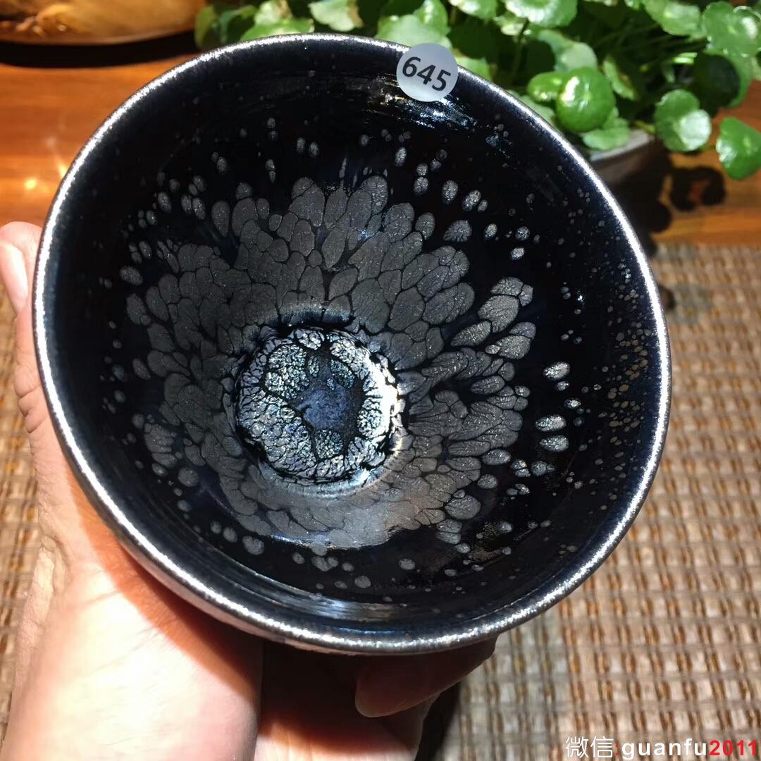 闕梅嬌老師 黑底銀滴 鷓鴣斑樽杯：口徑9.5*5.8