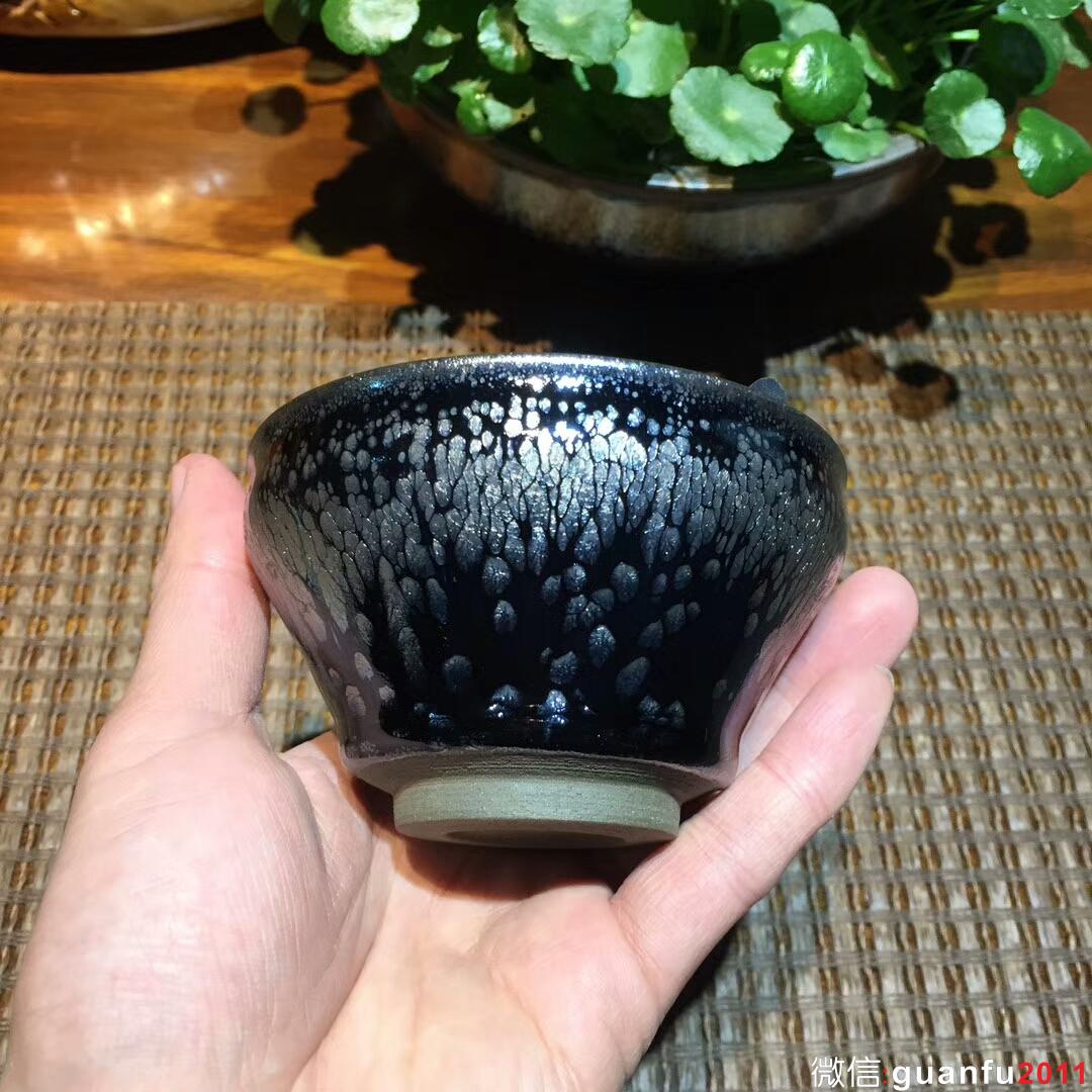 闕梅嬌老師 黑底銀滴 鷓鴣斑樽杯：口徑9.5*5.8