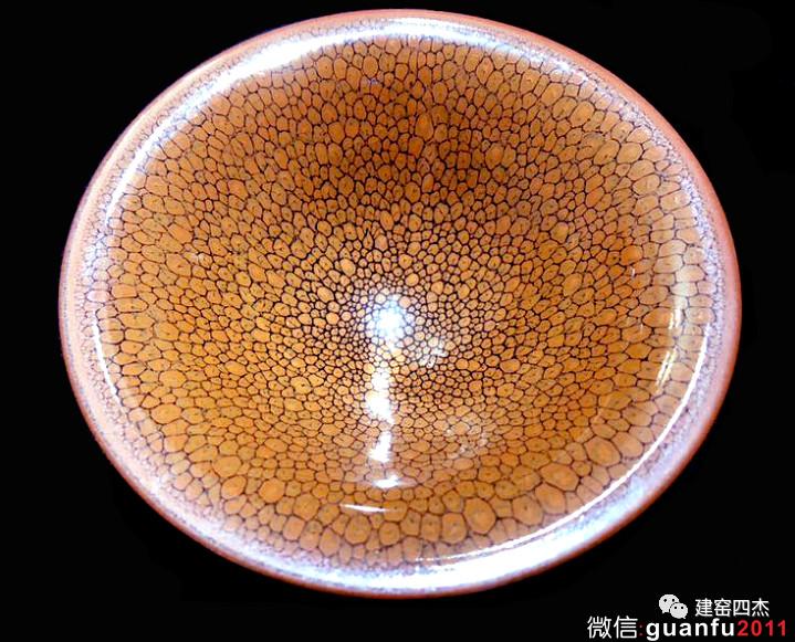 陳葉琦 |繼修德、修心后，萬佛朝圣系列「修身」新品發(fā)布！