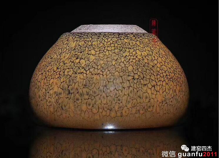 陳葉琦 |繼修德、修心后，萬佛朝圣系列「修身」新品發(fā)布！