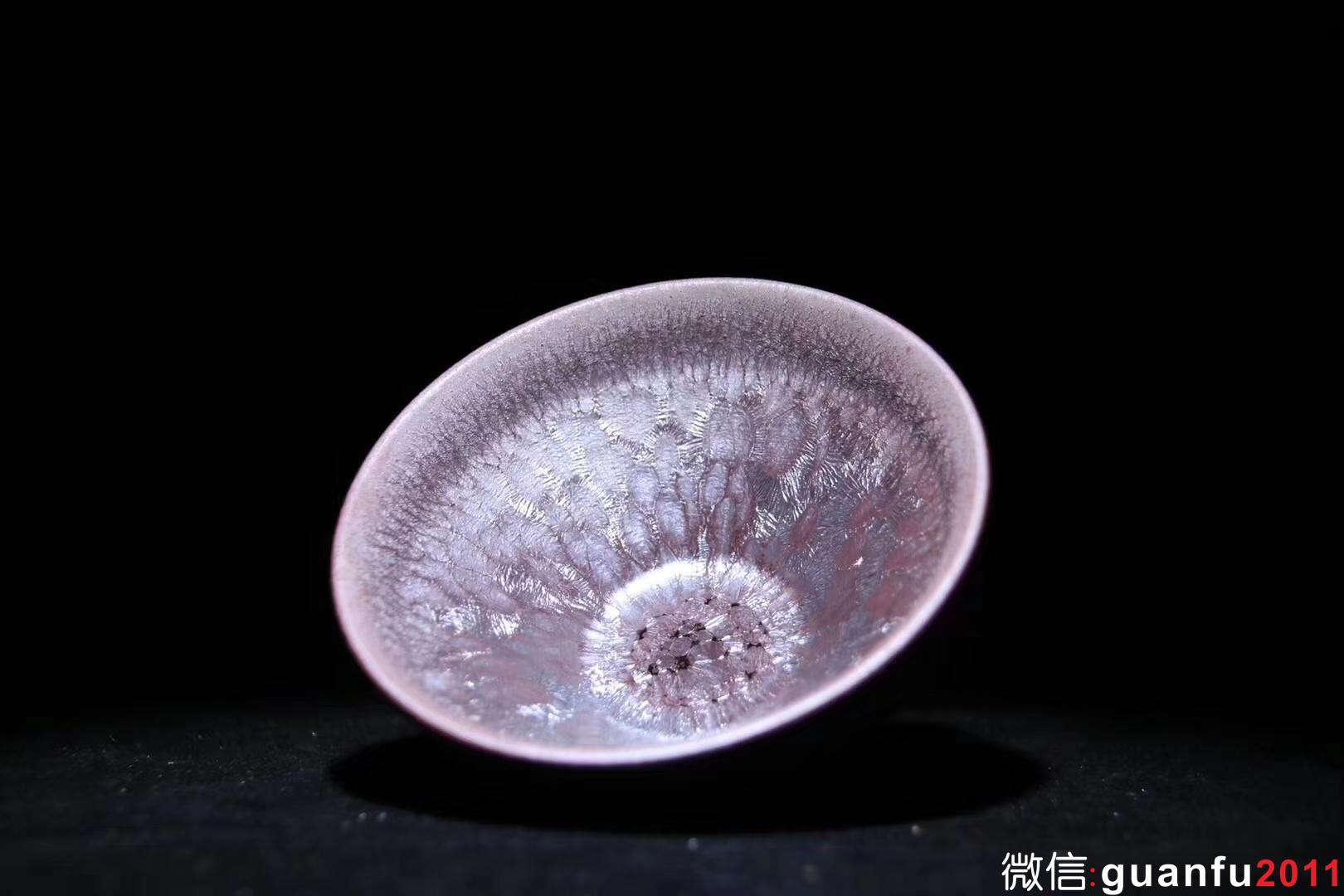 李昌海老師 作品 :銀星 【規(guī)格】9 x 4.8 cm