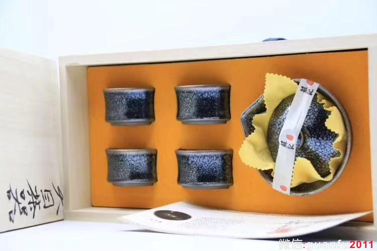 作者：蘇天培 作品：星光油滴套組   1＊4