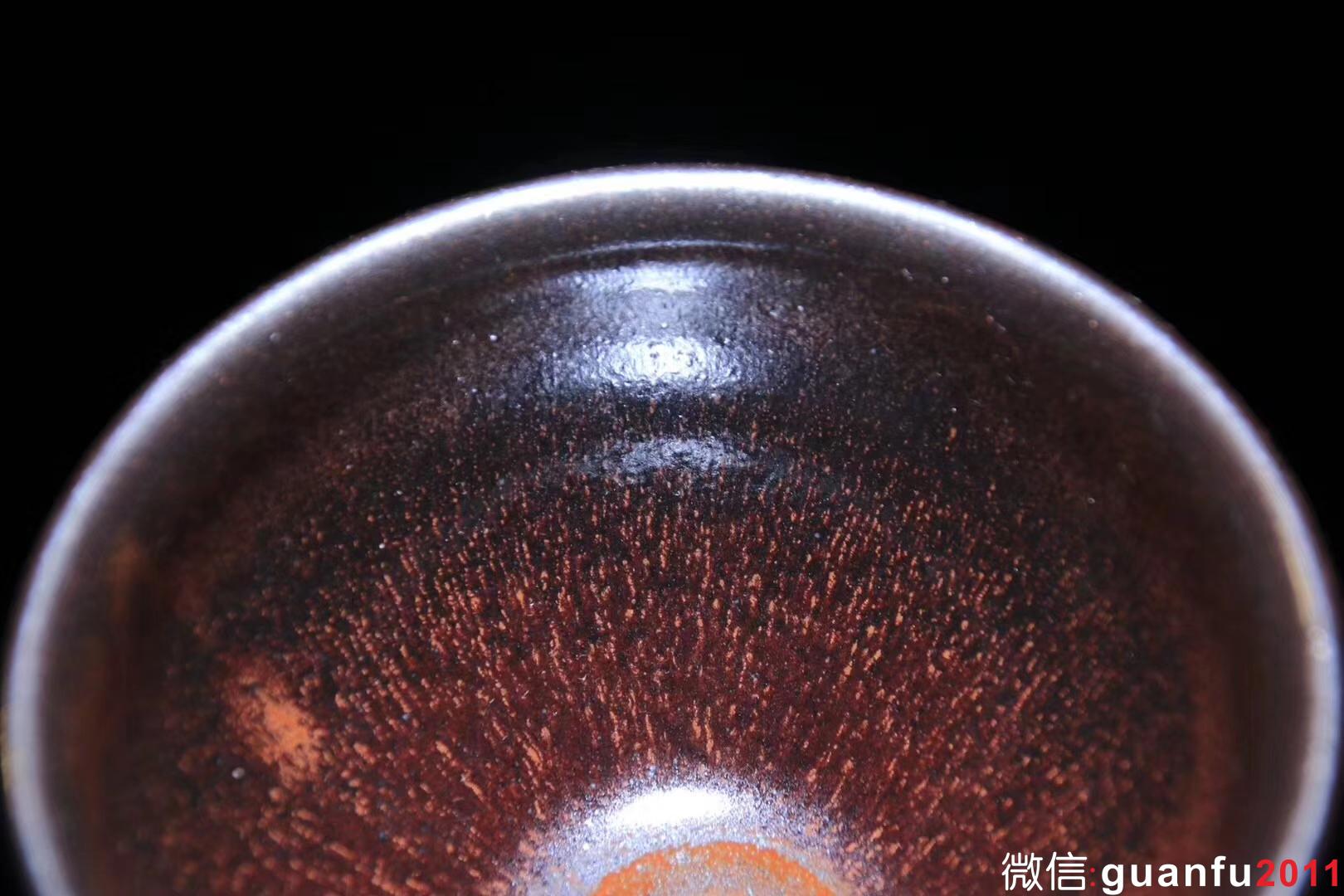 【作者】李遠(yuǎn)興老師 作品 【品名】柴燒 【規(guī)格】9.5 x 5.8 cm 【品相】全品無暇 【材質(zhì)】鐵胎，天然礦釉 【產(chǎn)地】建陽·水吉