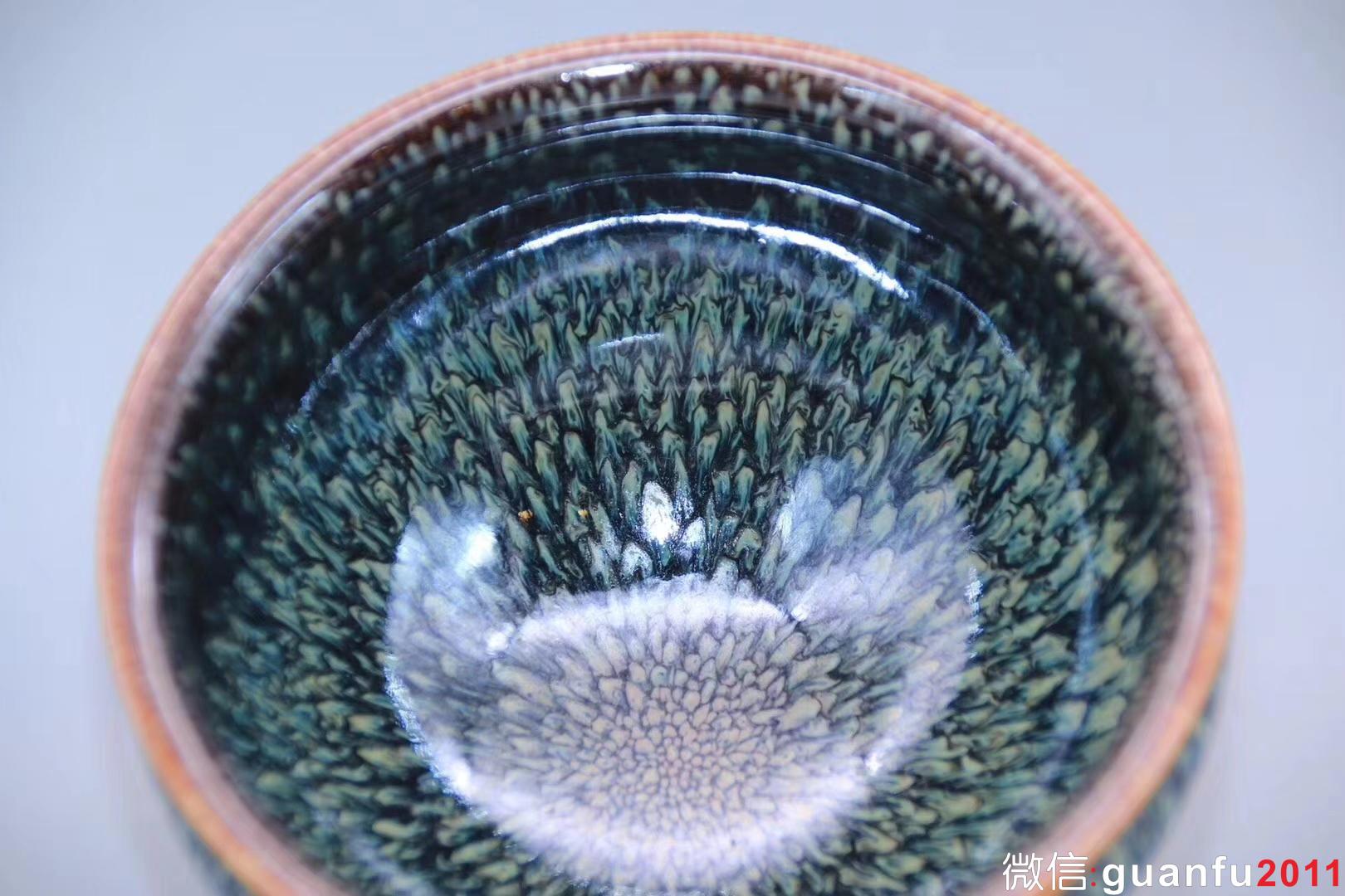 范澤鋒老師作品:束口螺旋紋?孔雀開屏、完美無暇精品，9.8cm 6.2cm