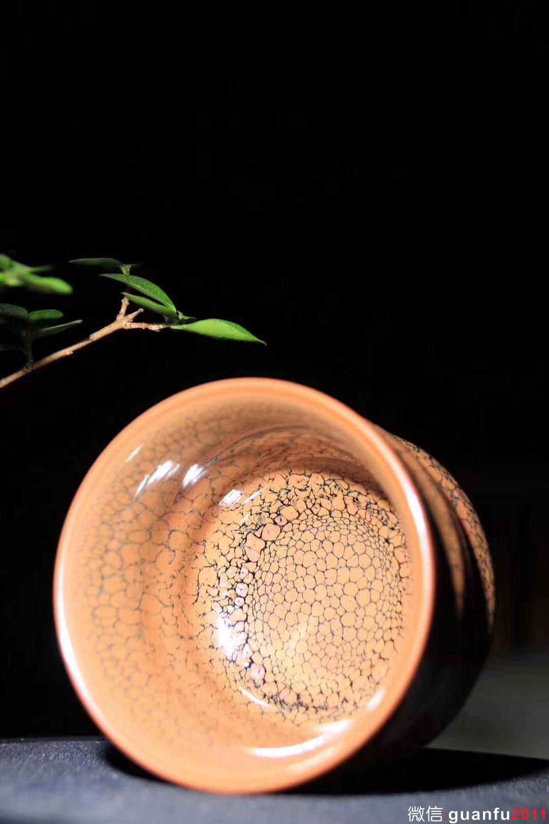 【作者】陳大鵬老師 作品【品名】黃鷓鴣 竹節(jié)杯【規(guī)格】8 x 6.5 cm 【制作】落款配證書 【品相】全品無暇【材質(zhì)】鐵胎，天然礦釉【產(chǎn)地】建陽·水吉【燒制溫度】1300度