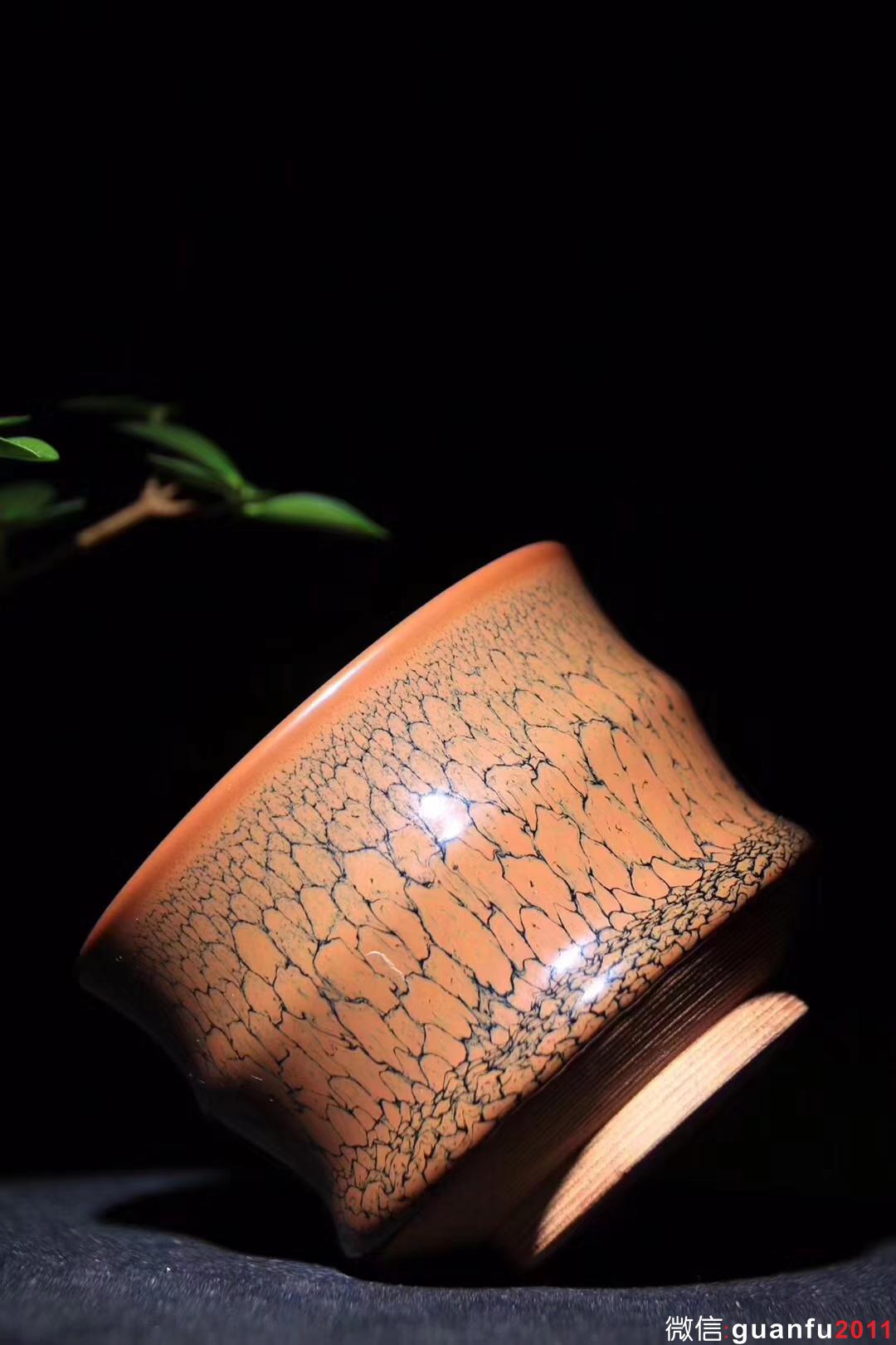 【作者】陳大鵬老師 作品【品名】黃鷓鴣 竹節(jié)杯【規(guī)格】8 x 6.5 cm 【制作】落款配證書 【品相】全品無暇【材質(zhì)】鐵胎，天然礦釉【產(chǎn)地】建陽·水吉【燒制溫度】1300度