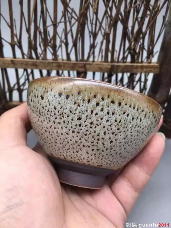 范澤鋒老師 天目油滴茶盞 口徑：8.8高：5.5